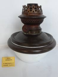 (TPT 112) TEMPAT DUDUK MINYAK